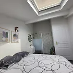 Apartmán Agence Du Sacre Coeur Immobilier