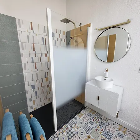 Lejlighed Agence Du Sacre Coeur Immobilier *