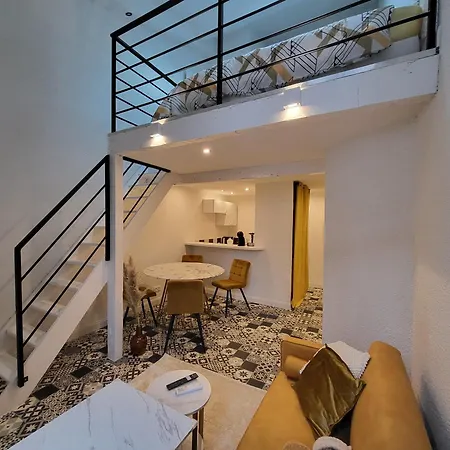 Agence Du Sacre Coeur Immobilier Lejlighed