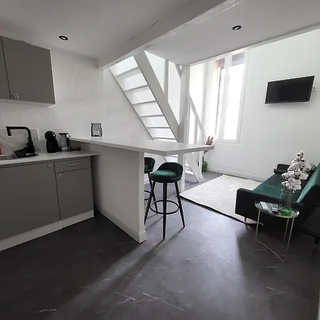 Agence Du Sacre Coeur Immobilier Lejlighed